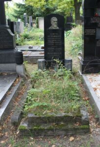 Fotografie hrobu: Antonín Bělohoubek