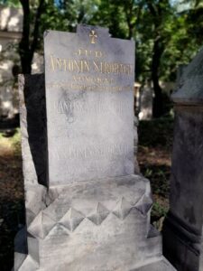 Fotografie hrobu: Antonín Strobach