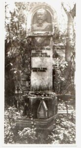 Fotografie hrobu: Jan Herain